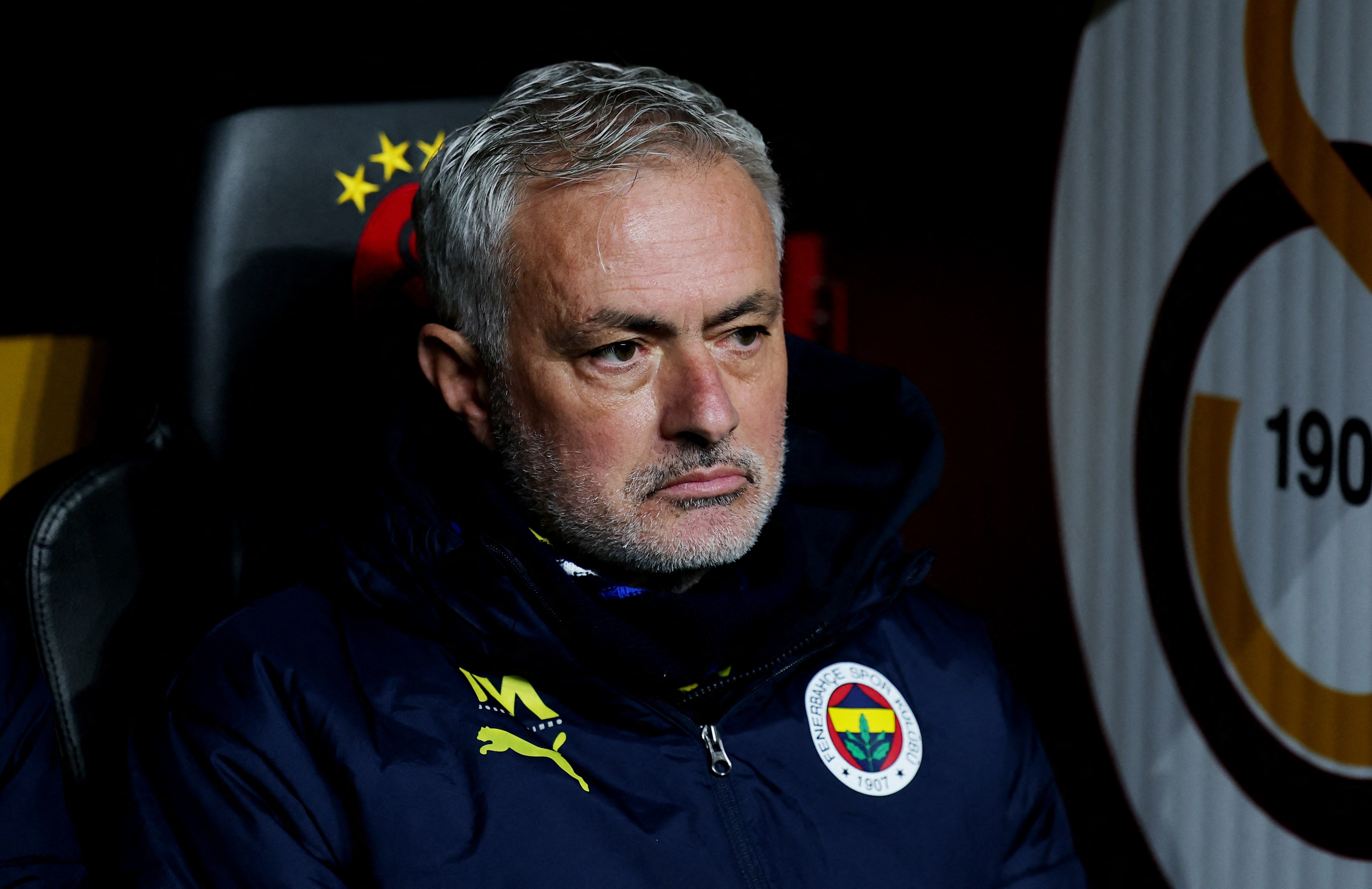 Mourinho 'het phep' hinh anh