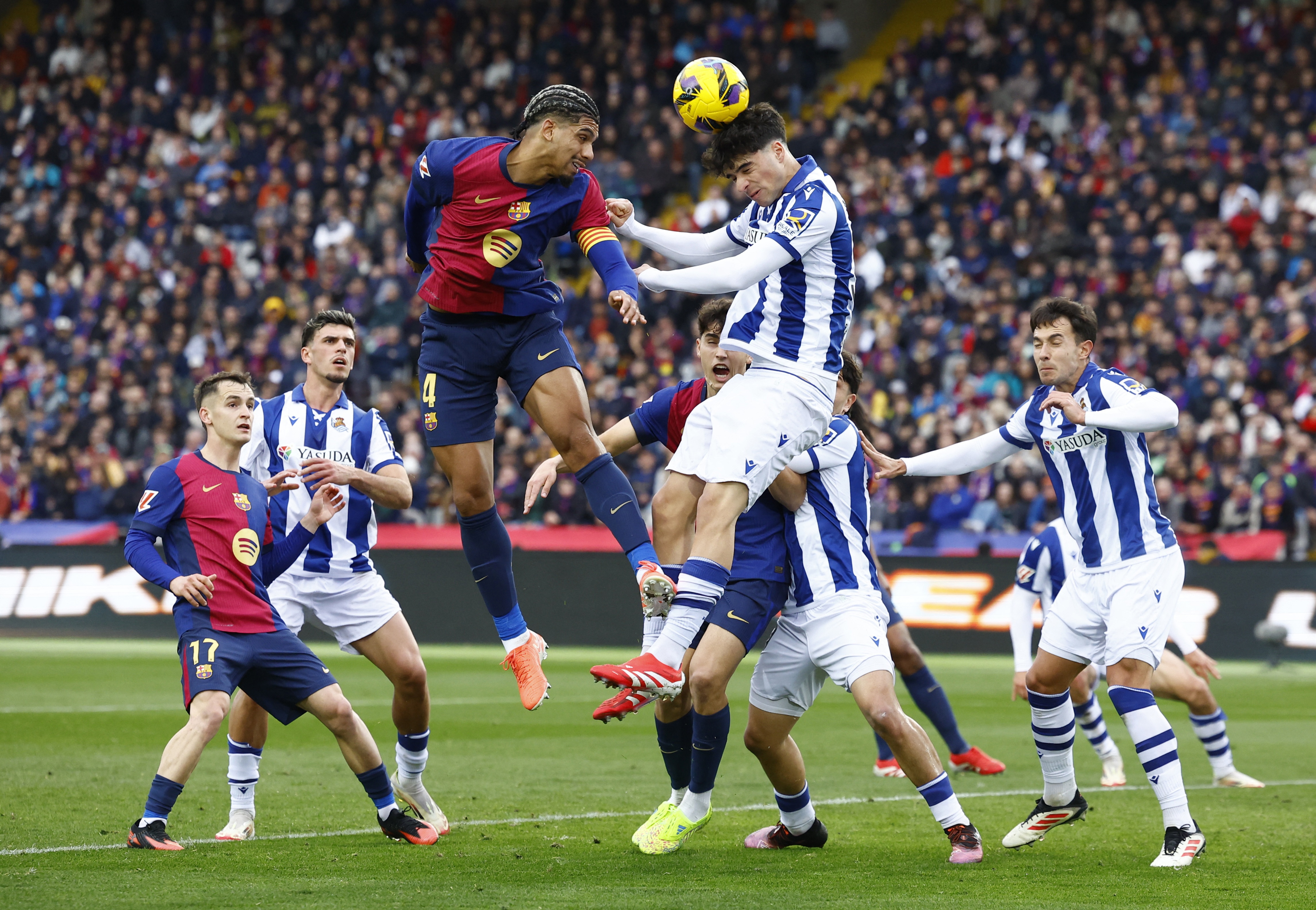 Barcelona dau Betis anh 2