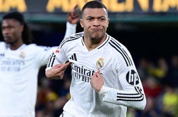 Real Madrid chiem ngoi dau La Liga hinh anh