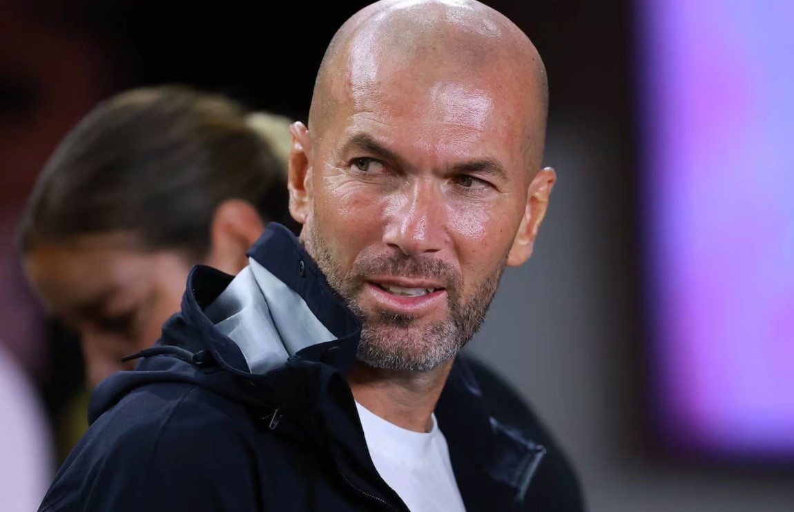 Zidane 'phu' voi Man Utd hinh anh