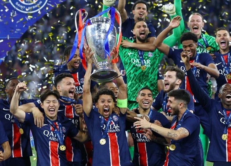 Ke hoach 1 ty euro cua PSG hinh anh