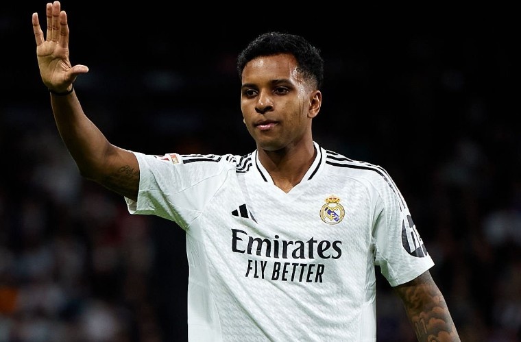 Phan ung cua Rodrygo khi duoc hoi gia nhap Arsenal hinh anh
