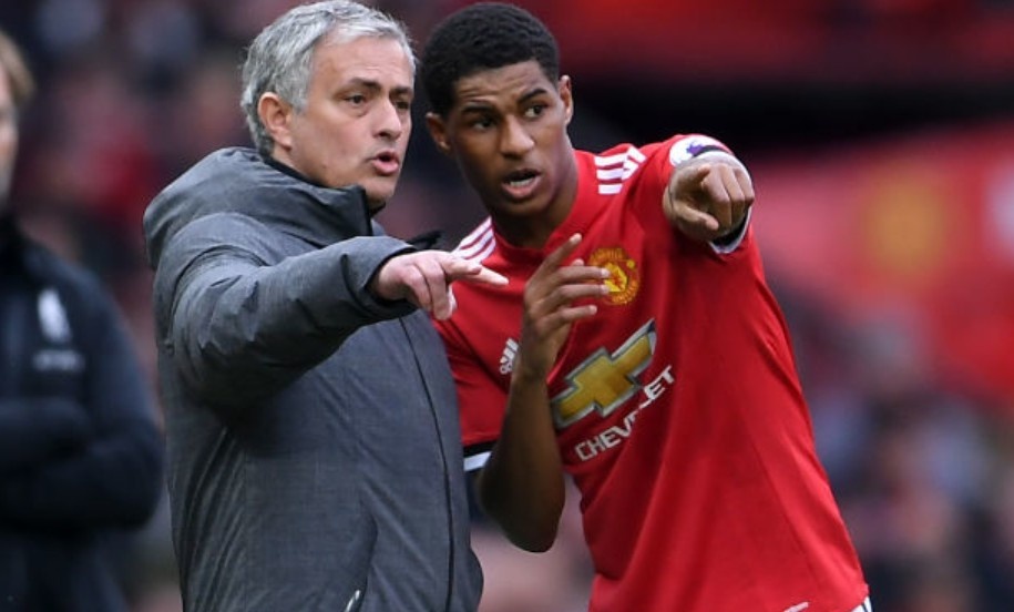 Vien canh bat ngo mo ra voi Rashford hinh anh