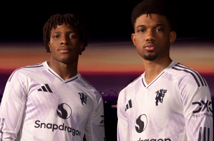 7 CLB co ao dau gia tri nhat the gioi hinh anh