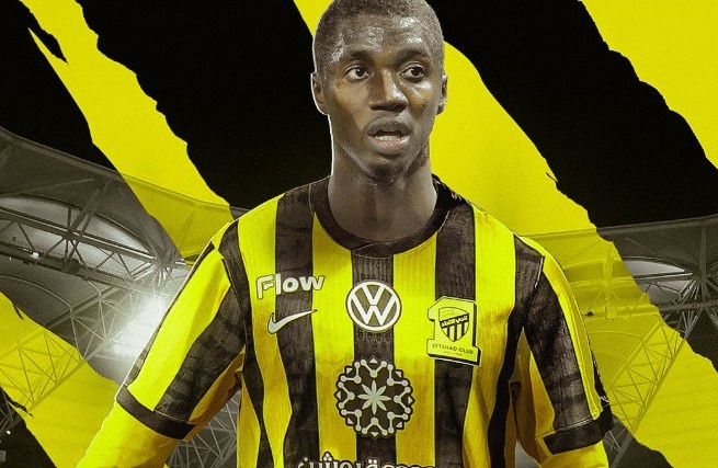 7 vu chuyen nhuong vua hoan tat hinh anh