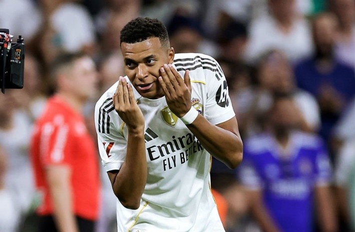 Mbappe, Vinicius ruc sang giup Real chiem ngoi dau La Liga hinh anh