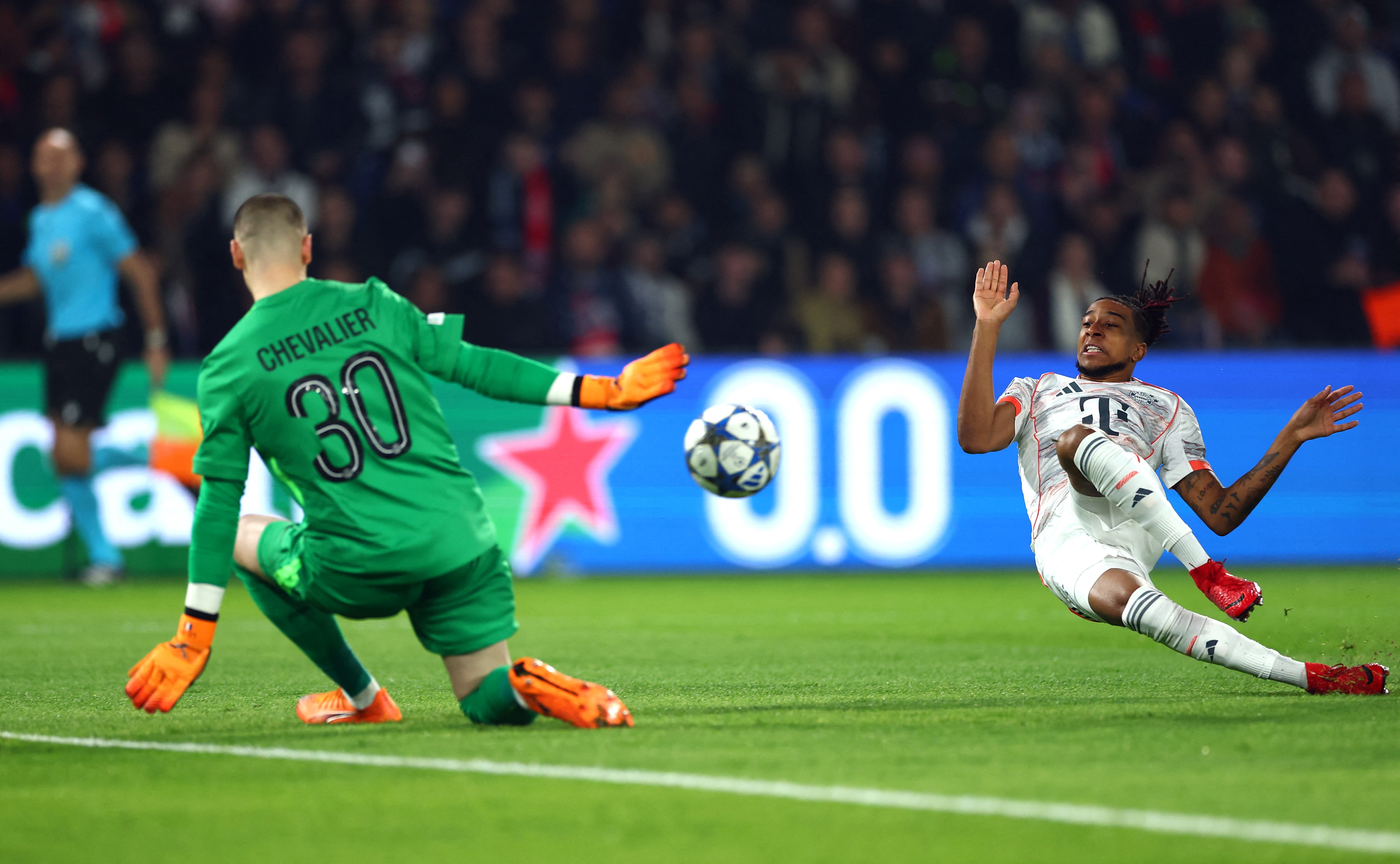 PSG dau Bayern anh 4