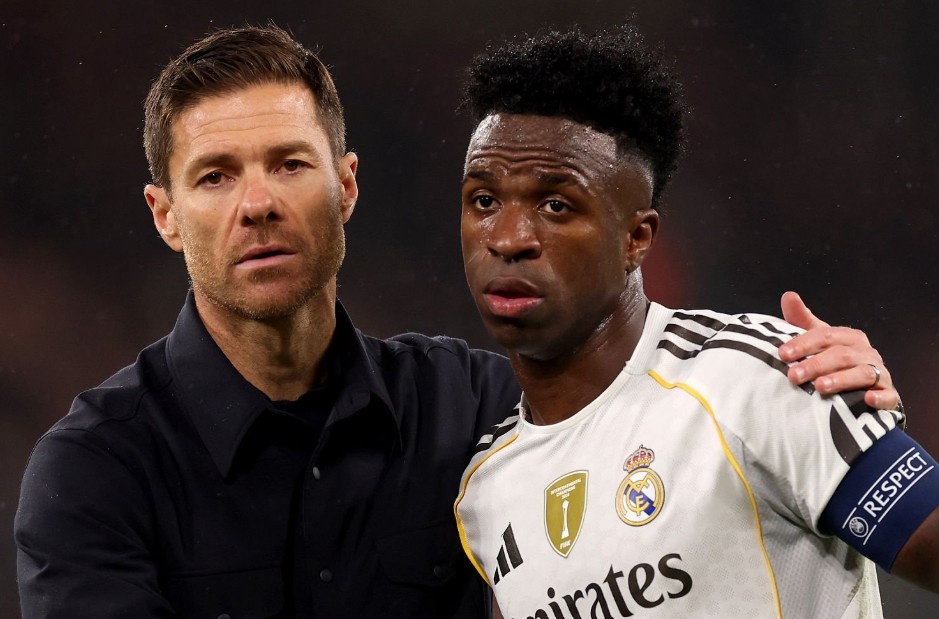 Real bao chi 250 trieu euro cho 2 tan binh bom tan hinh anh