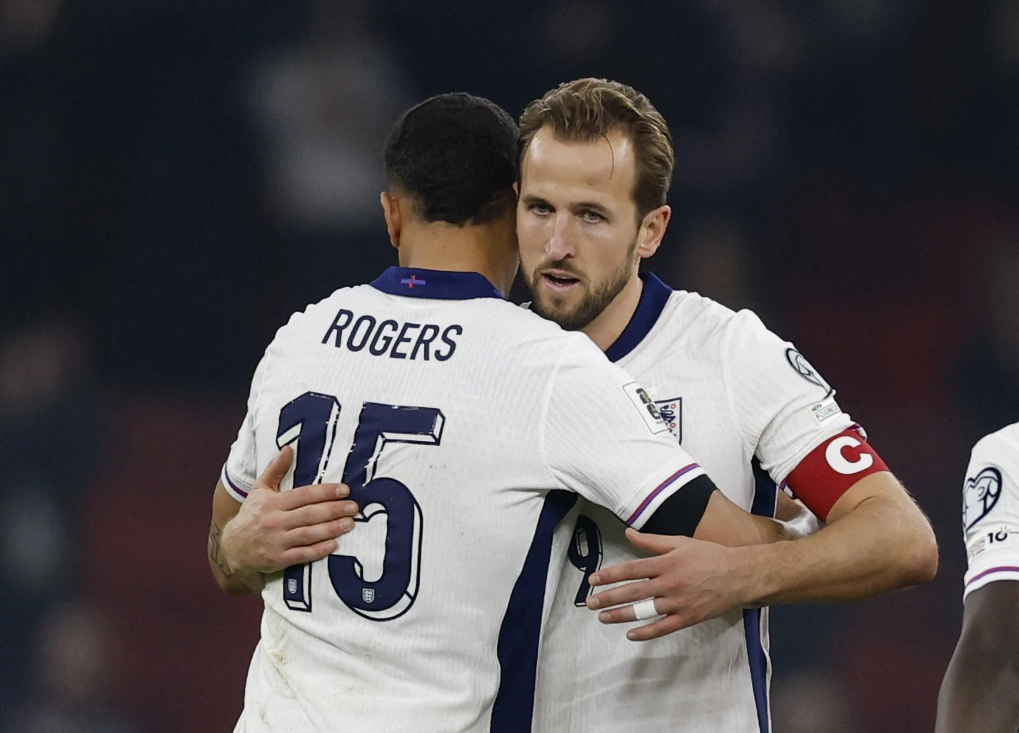 Kane vuot mat Pele hinh anh