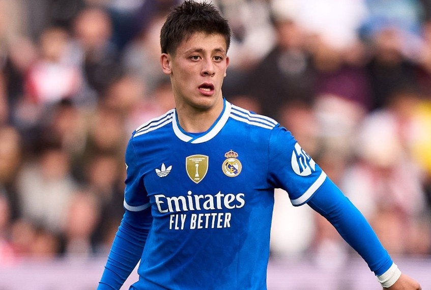 Man City ra gia tram trieu euro cho Arda Guler hinh anh