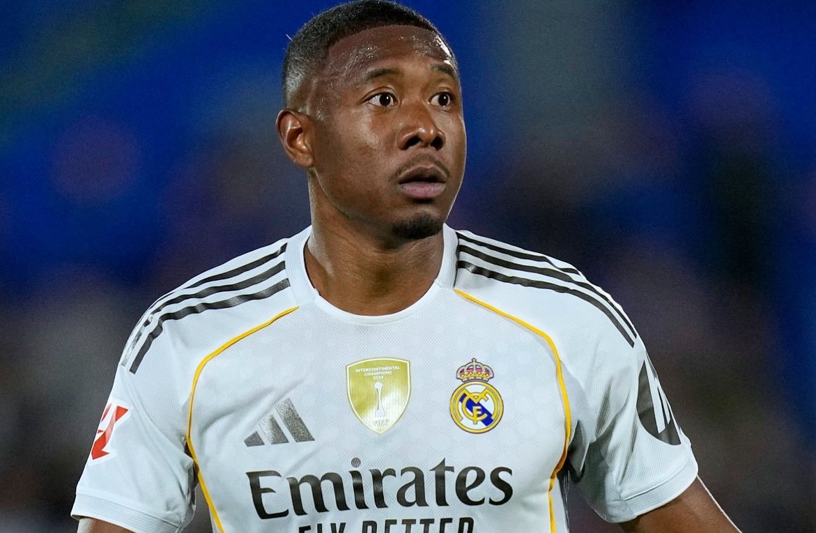 Real tong khu 'cuc no' Alaba hinh anh