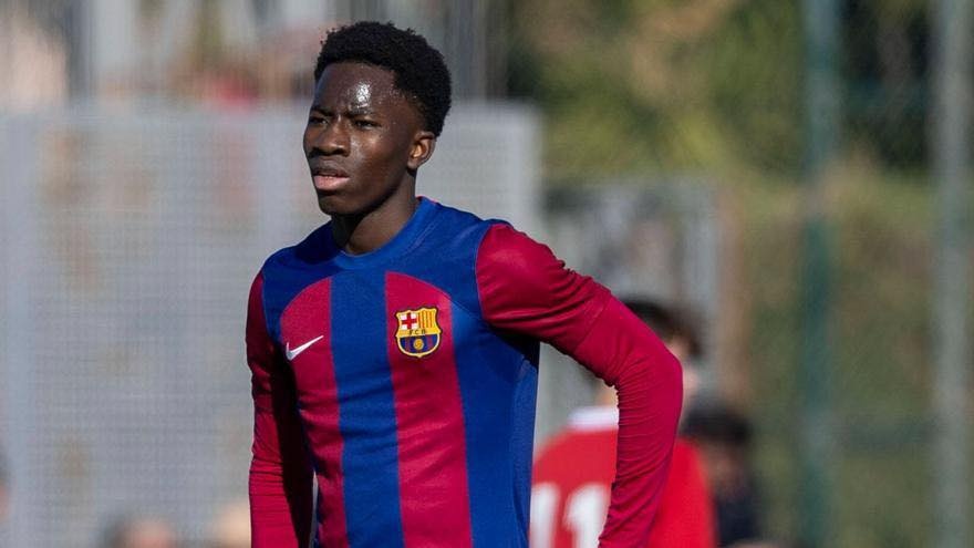 Real len ke hoach 'cuom' tai nang tre cua Barca hinh anh