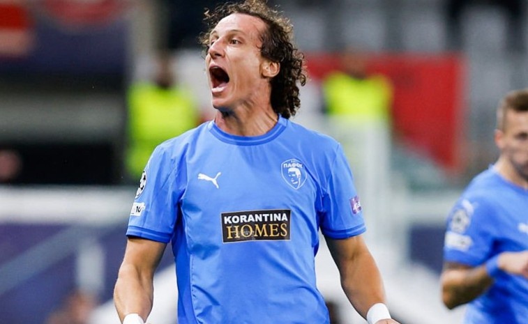 David Luiz tao cot moc lich su o Champions League hinh anh