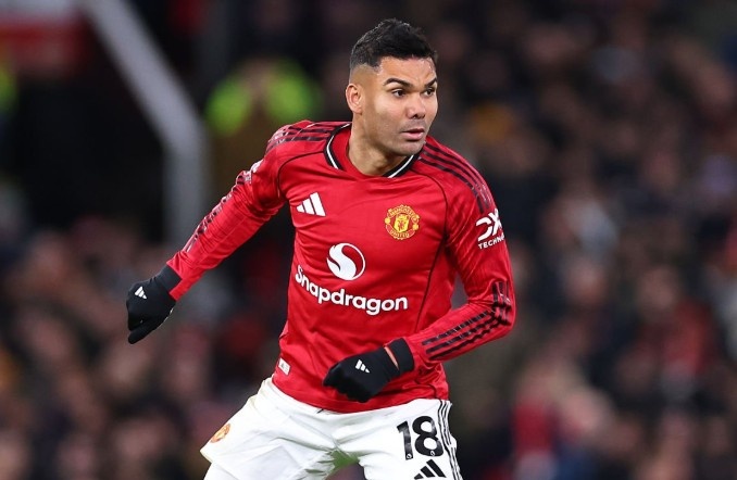 Crystal Palace 0-0 MU: Casemiro bo lo co hoi hinh anh