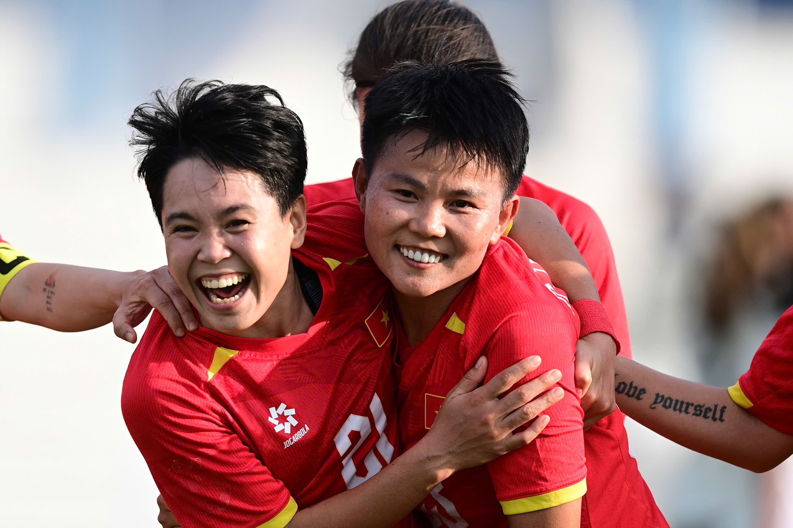 Tuyen nu Viet Nam 1-0 Indonesia: Bich Thuy mo ty so hinh anh