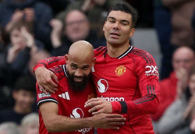 MU 1-0 Fulham: Casemiro toa sang hinh anh