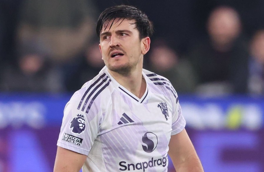 Phong thay do MU day song vi Maguire hinh anh