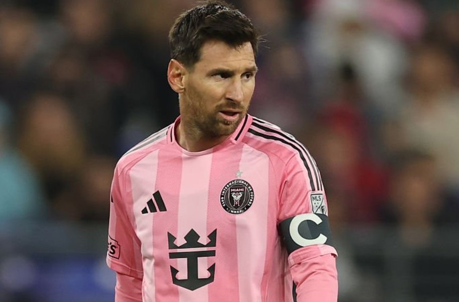 Xavi: 'Laporta khong cho Messi tro lai Barcelona' hinh anh