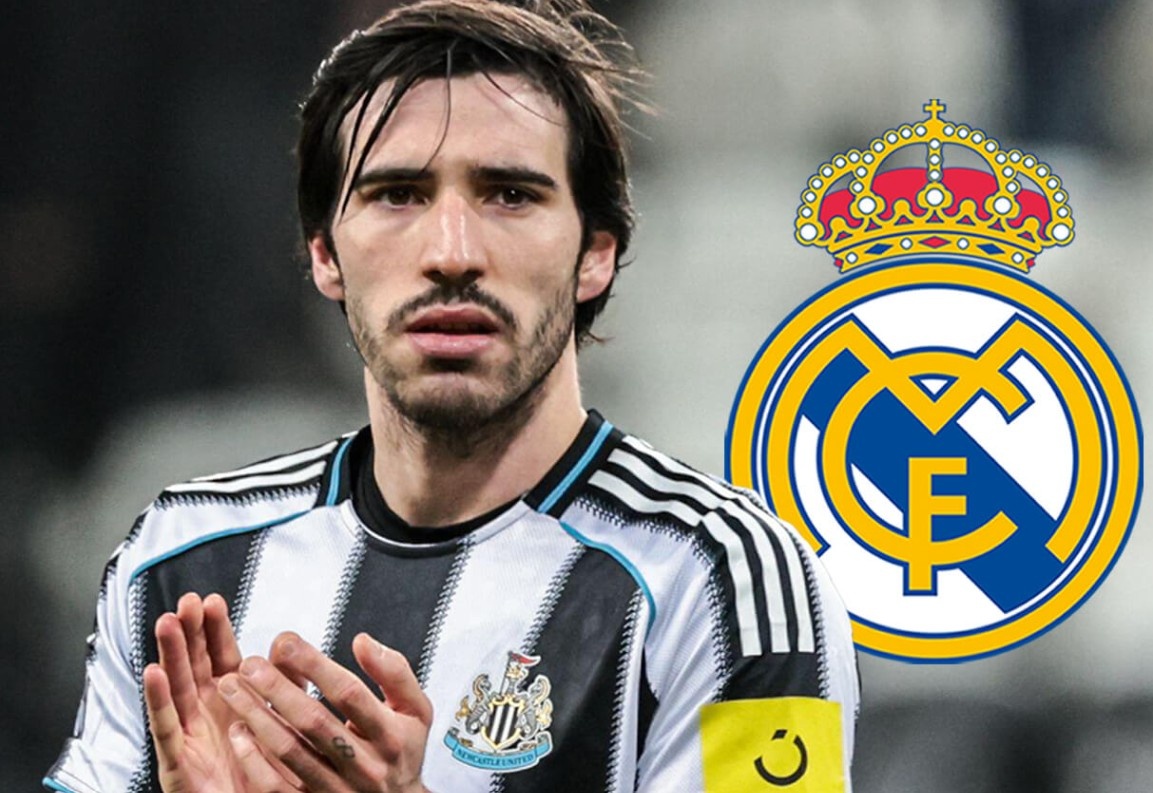 Real hoi mua sao Newcastle hinh anh