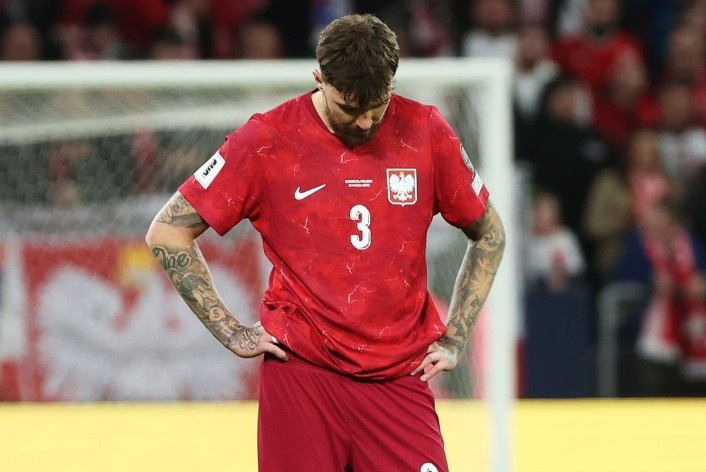 Ba Lan tan mong World Cup o phut 88 hinh anh