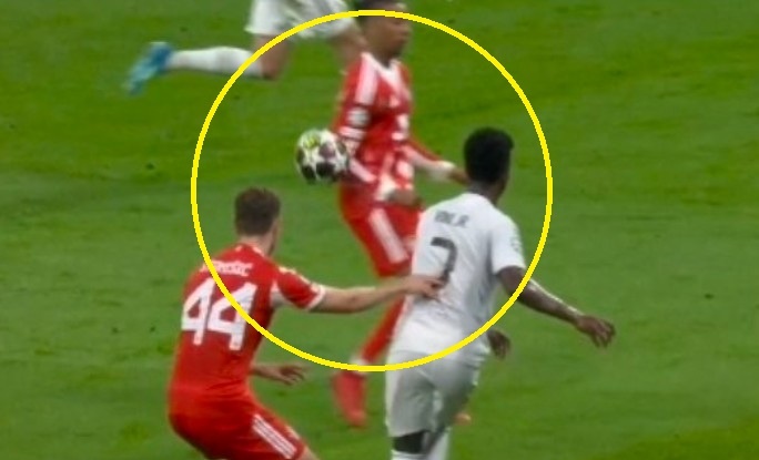 Tranh cai trong ngay Real Madrid bai tran hinh anh