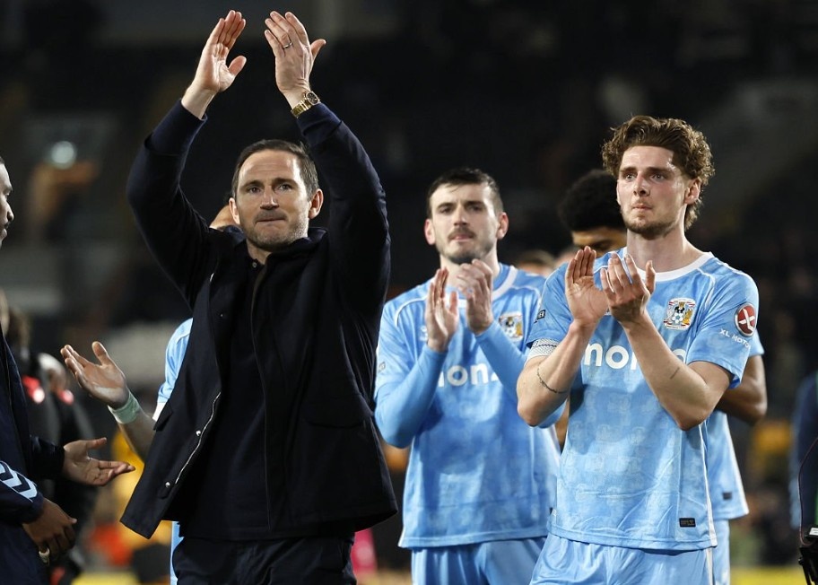 Doi dau tien thang hang Premier League 2026/27 hinh anh