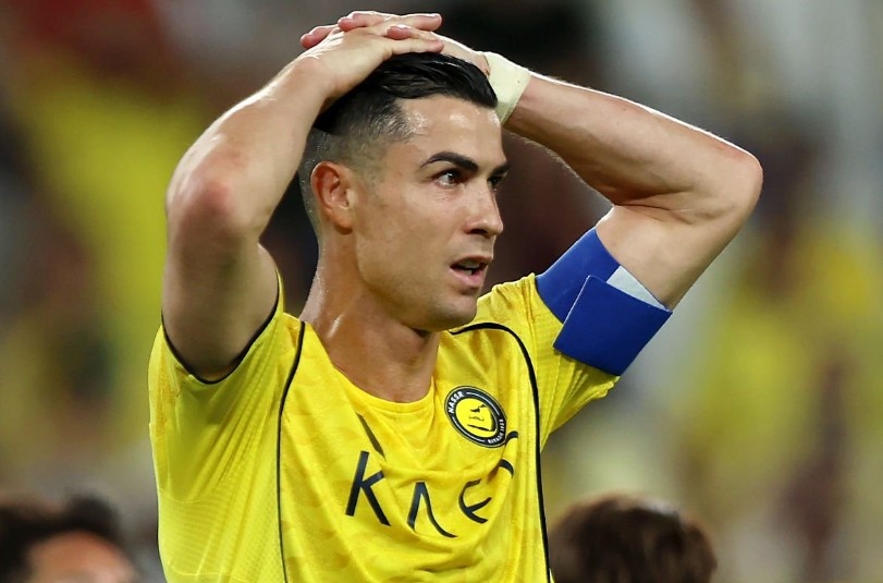 Ronaldo thua tran chung ket thu 4 lien tiep hinh anh