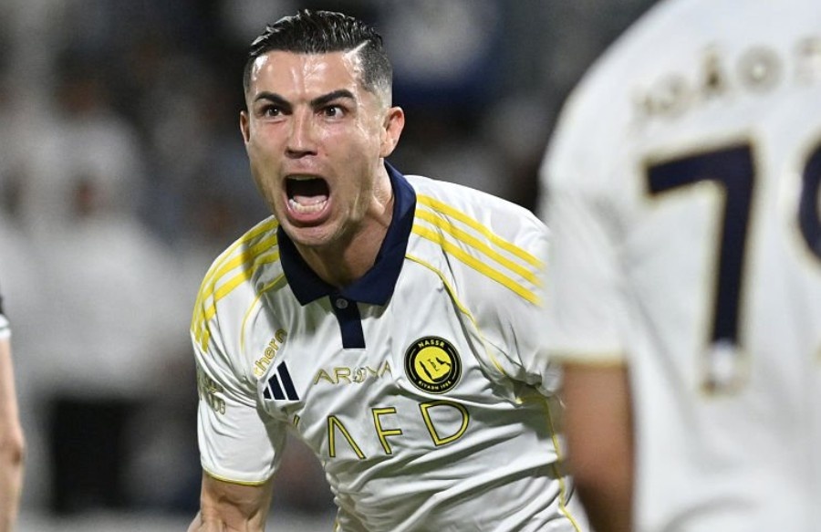 Ronaldo ruc sang trong ngay Al Nassr vo dich Saudi Arabia hinh anh