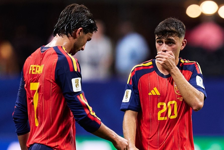 Tay Ban Nha 0-0 Cape Verde: Ferran Torres phung phi co hoi hinh anh