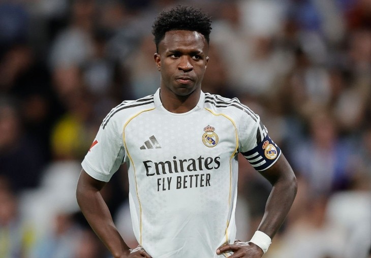 Real ra giá bán Vinicius