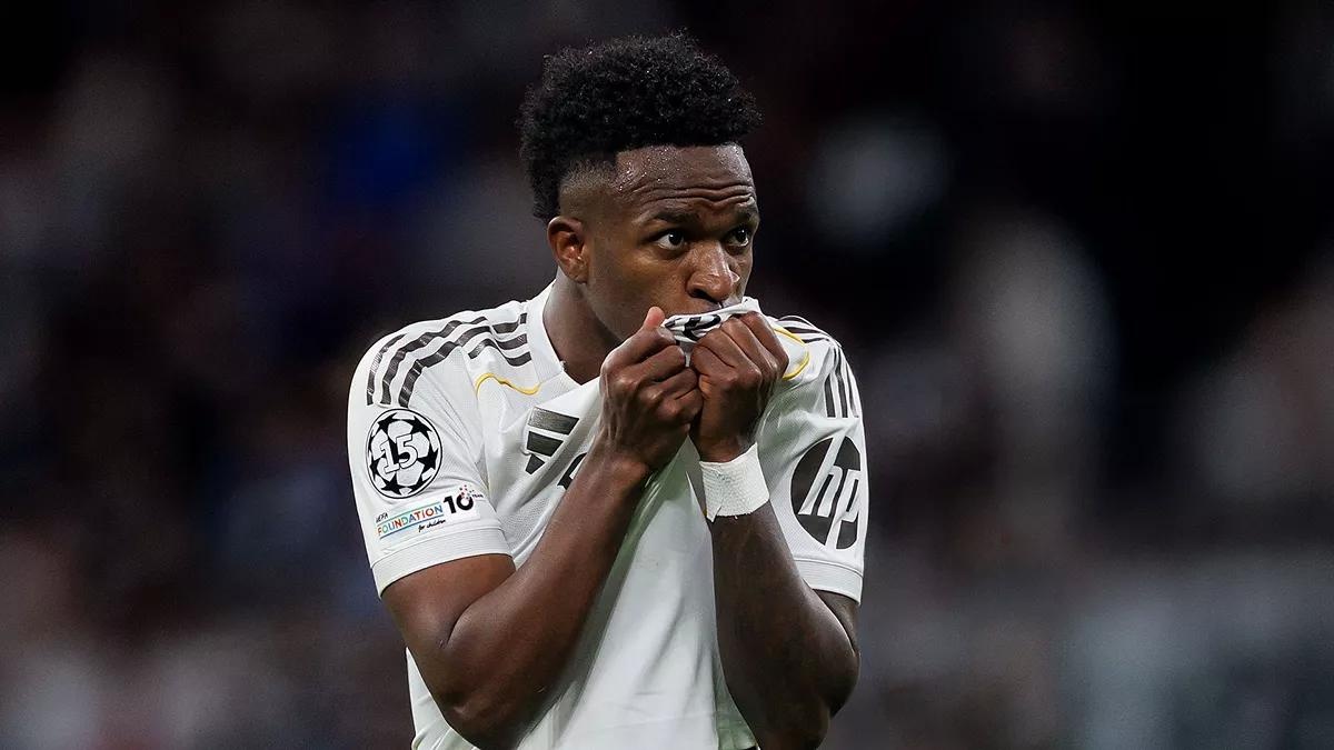 Arsenal tan mộng sở hữu Vinicius