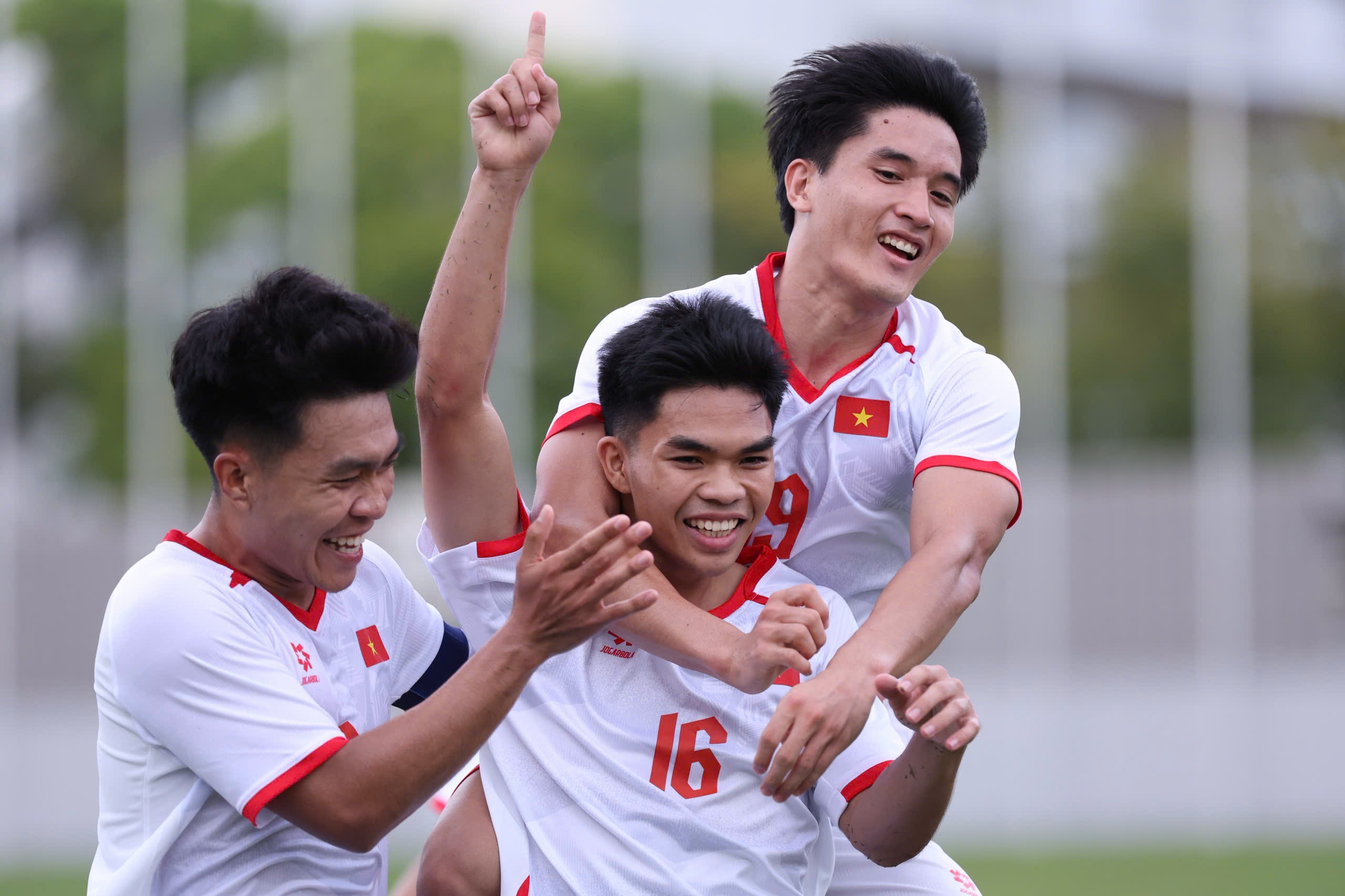 U23 Việt Nam thắng trận đầu tiên tại ASIAD 2026