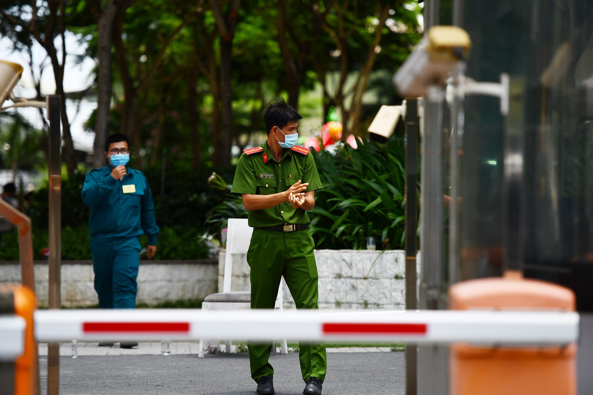 Phong toa noi lam viec cua ca nhiem nCoV tai TP.HCM hinh anh