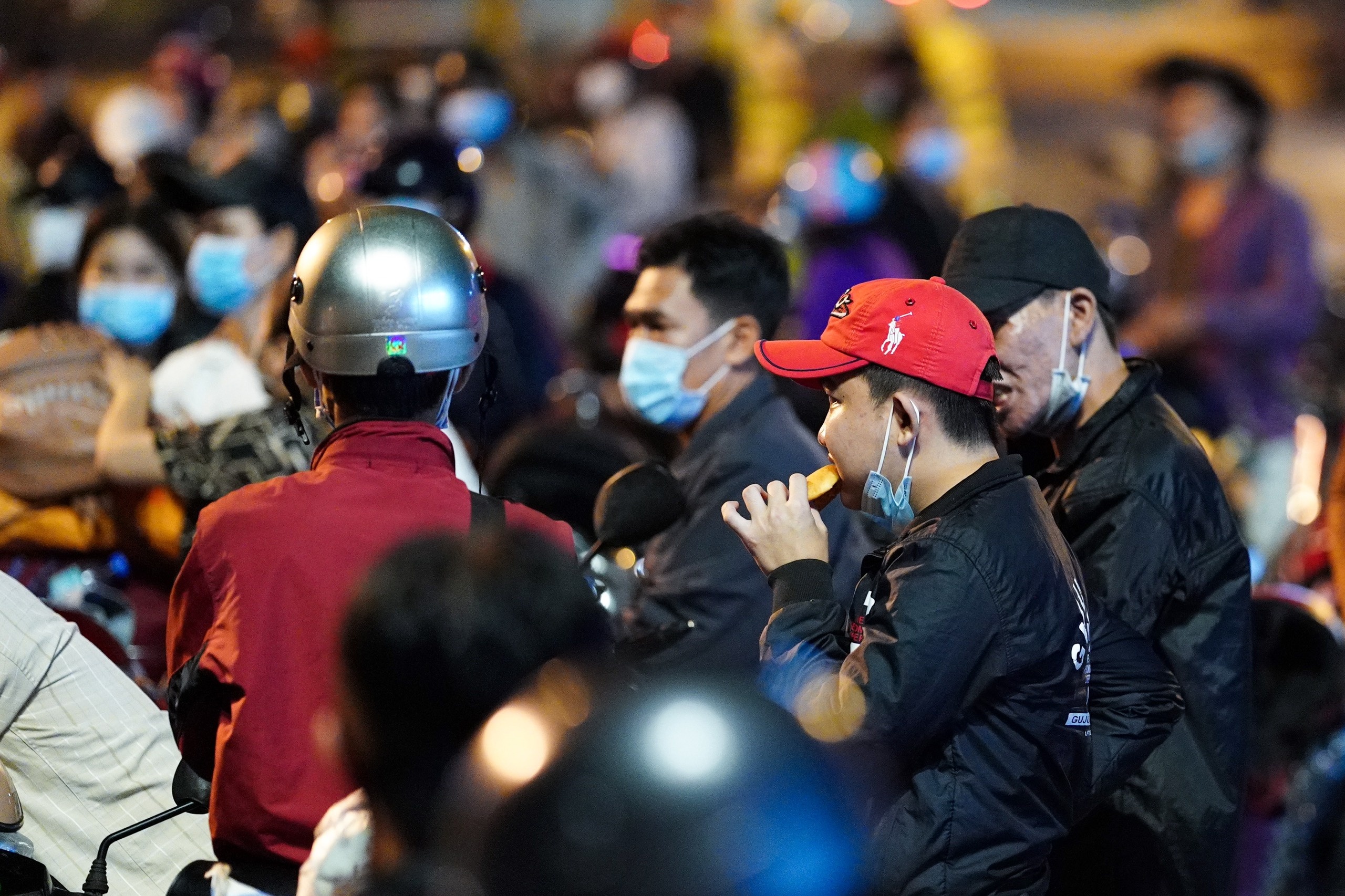 Vat vo giua dem Covid anh 5