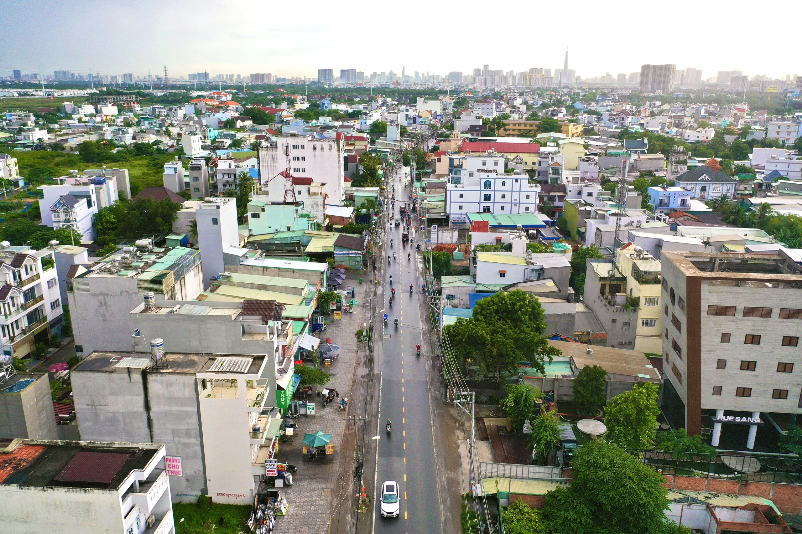 5 duong noi trung tam o TP.HCM tre hen nang cap hinh anh