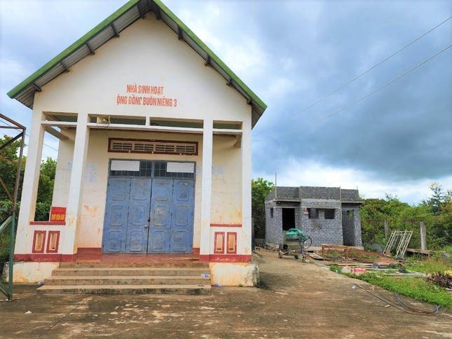 Lap doan kiem tra vu xay 8 nha ve sinh cong cong het 1,6 ty hinh anh