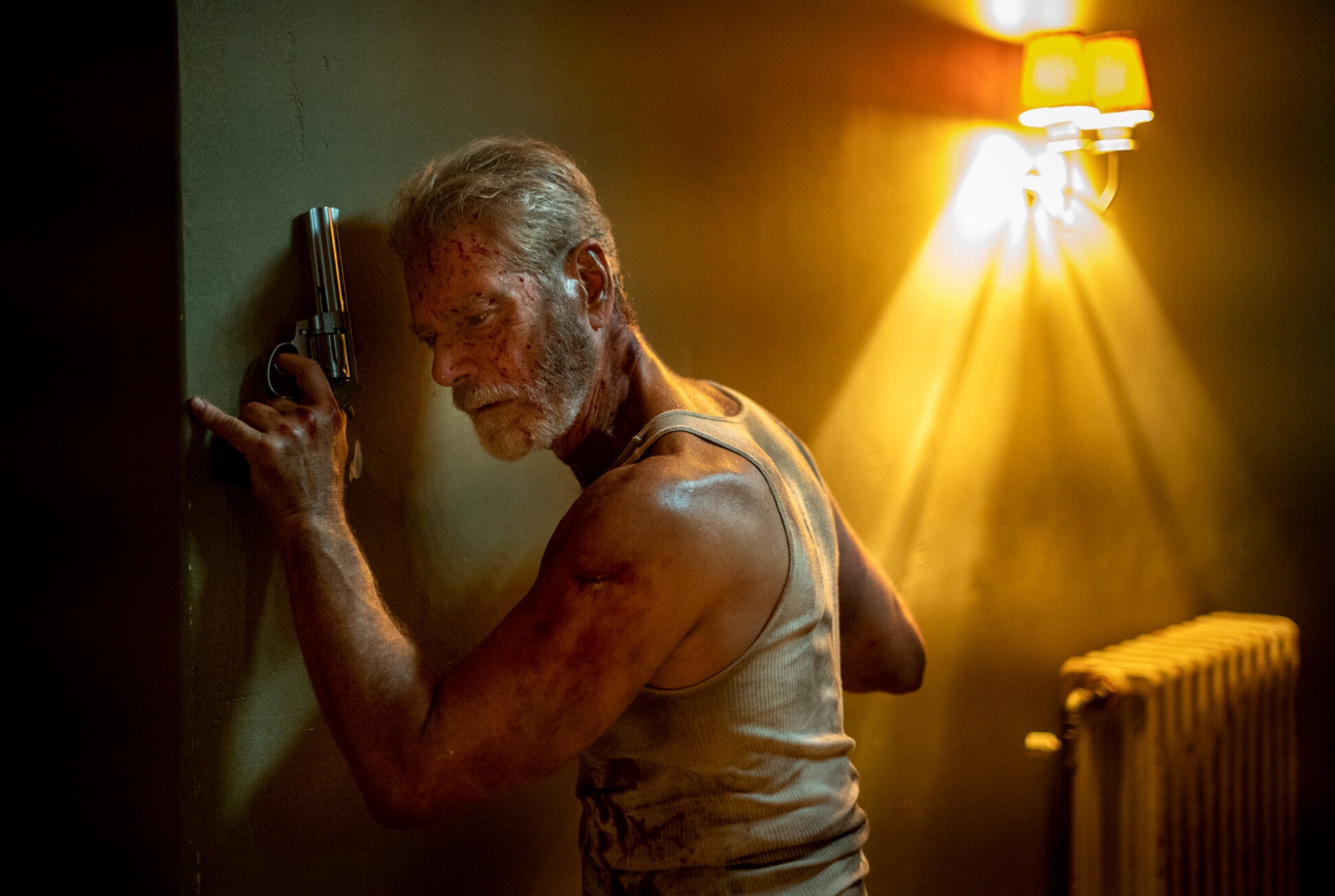 ‘Don’t Breathe 2’ - hanh trinh hoan luong cua sat nhan mu hinh anh