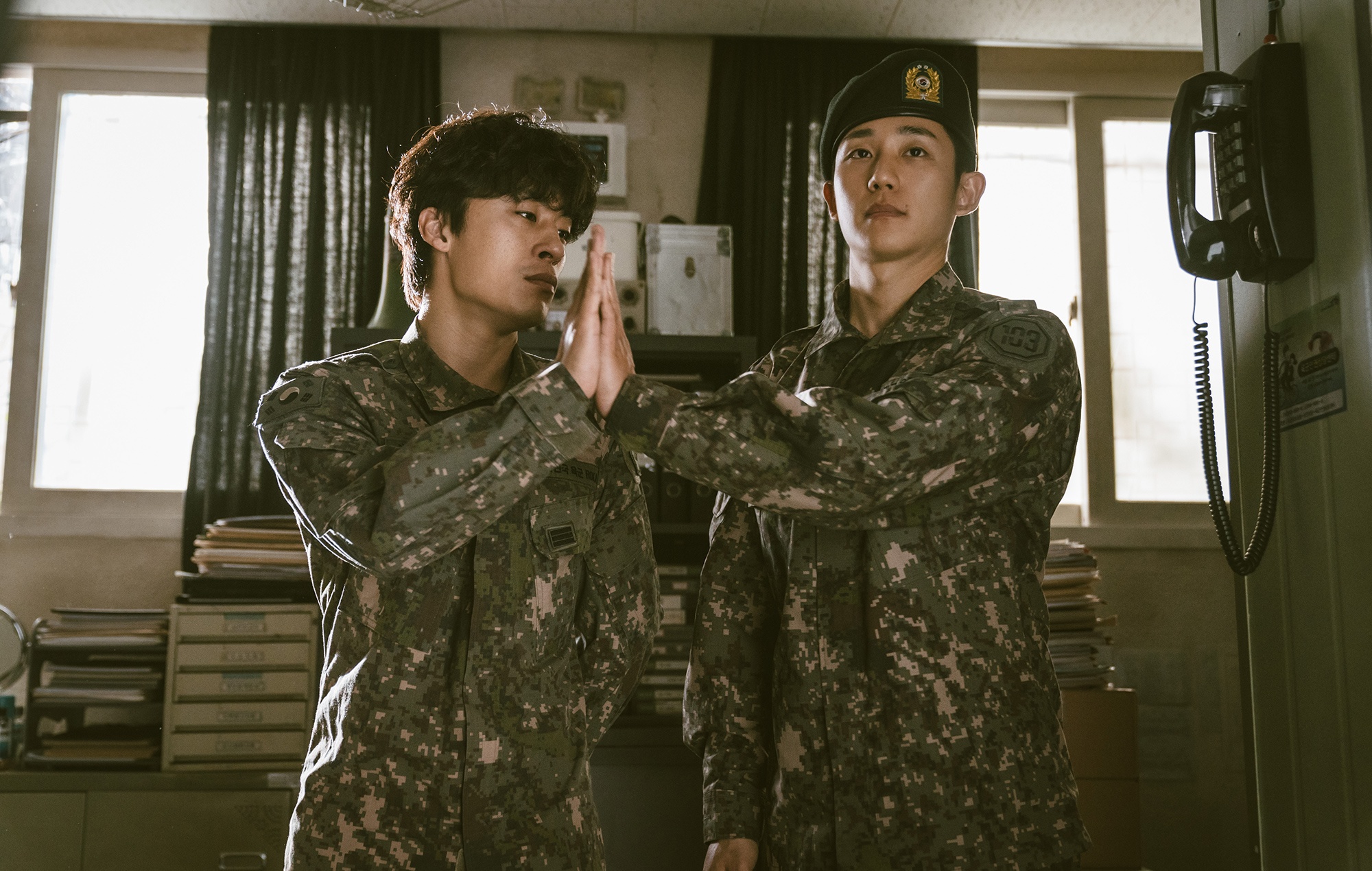 phim Hàn,  Netflix ảnh 2 phim Han,  Netflix anh 2