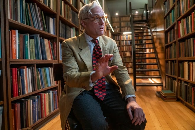 review Death to 2021 anh 1