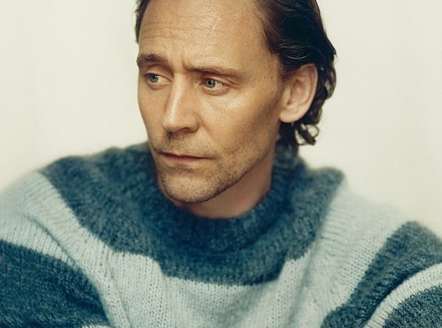 Thoi diem binh yen cua Tom Hiddleston hinh anh