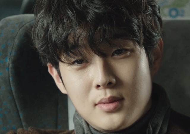 Buoc lui cua thuong hieu 'The Witch' hinh anh