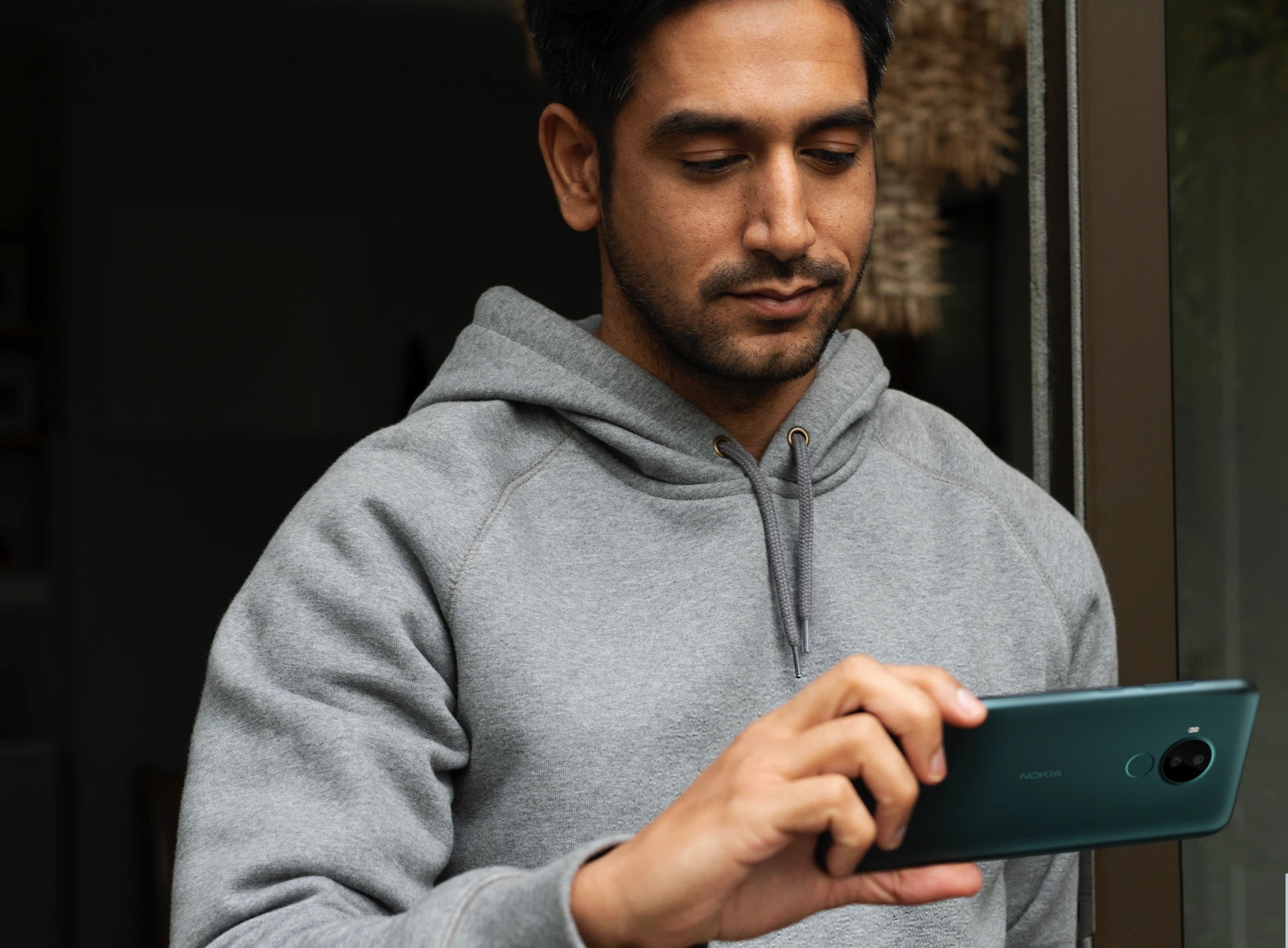 Nokia hoi sinh chiec dien thoai huyen thoai anh 2