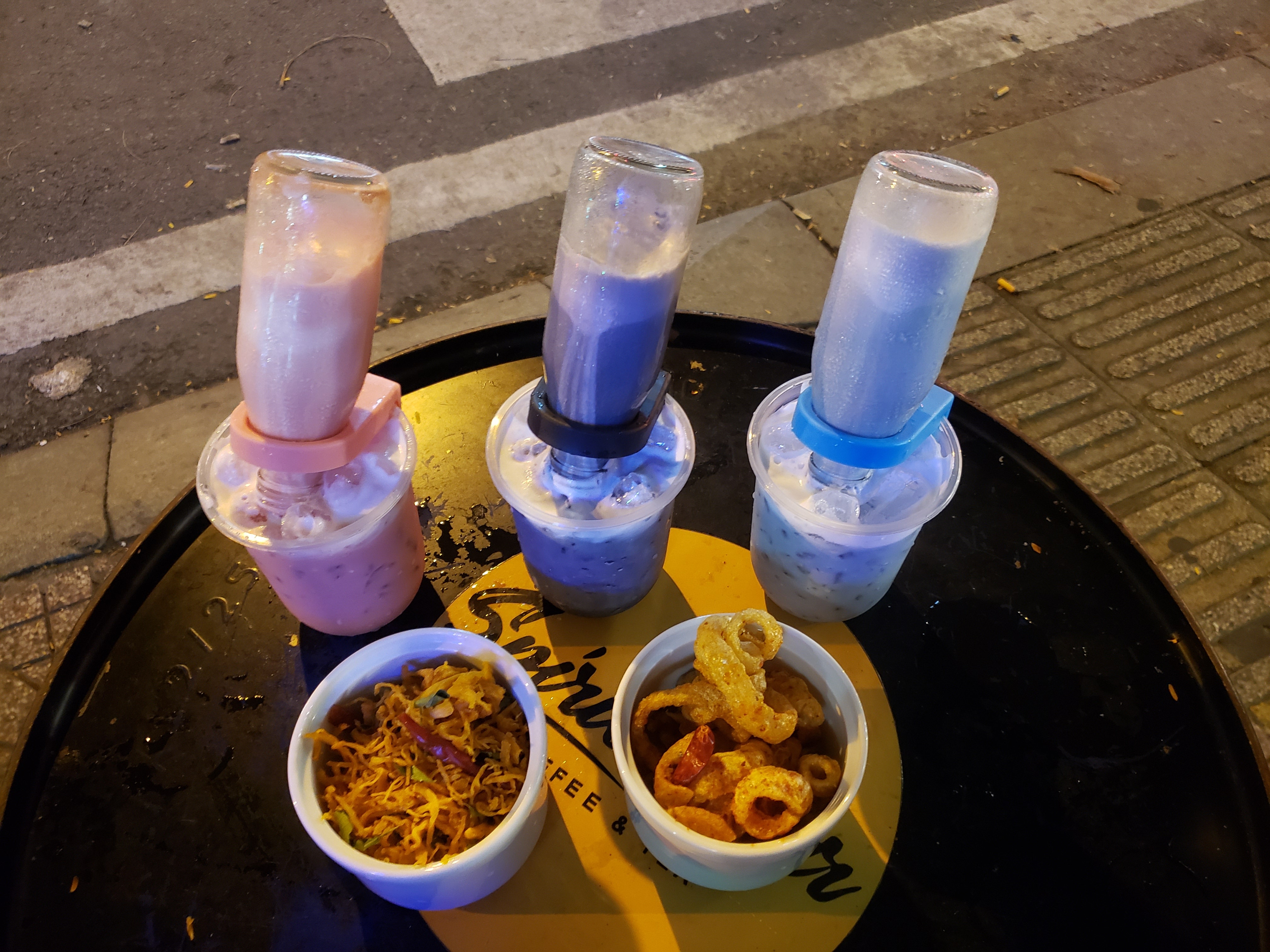 tra sua up nguoc anh 1