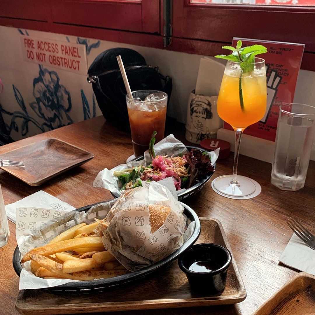 Dong Nhi va Ong Cao Thang anh 13