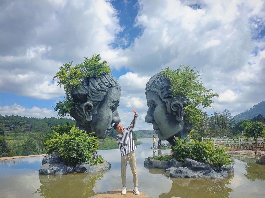 check-in,  nổi tiếng,  2019,  giới trẻ ảnh 1 check-in,  noi tieng,  2019,  gioi tre anh 1
