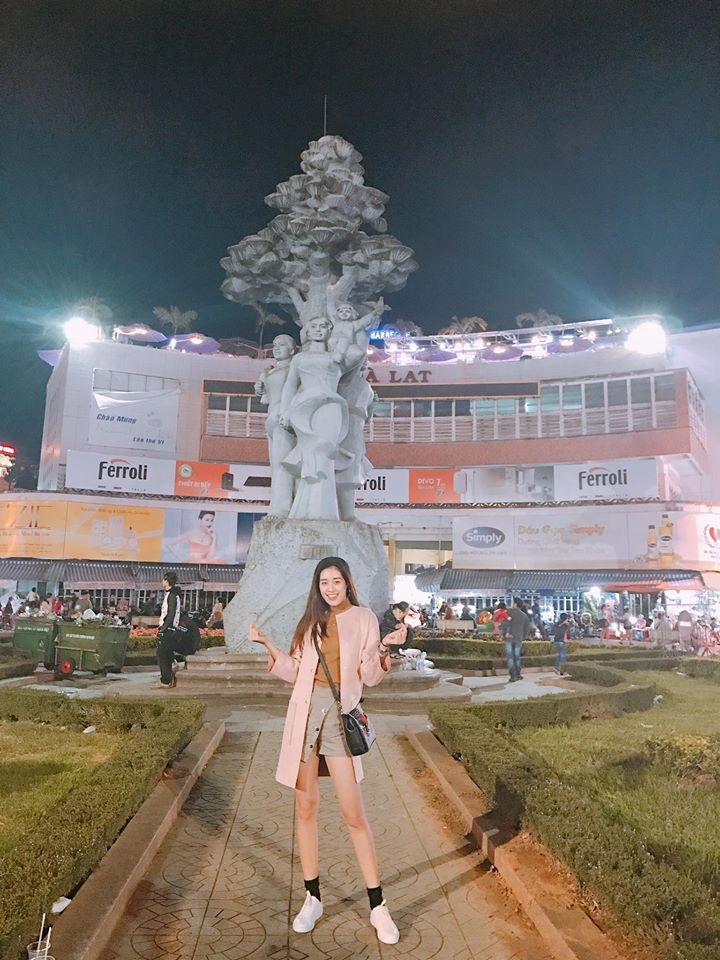 hoa hau Khanh Van anh 19