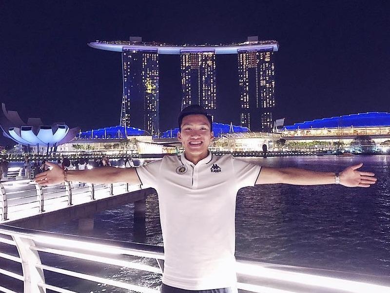 Doan Van Hau va so thich du lich tu A sang Au hinh anh