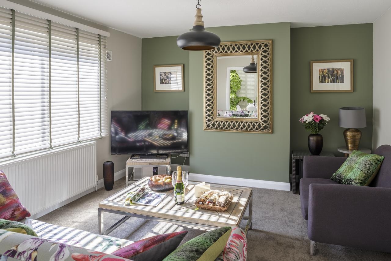 dong vat,  khach san,  Anh,  nha nghi anh 23