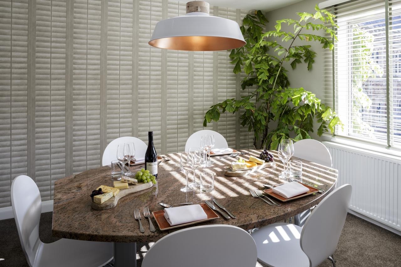 dong vat,  khach san,  Anh,  nha nghi anh 20