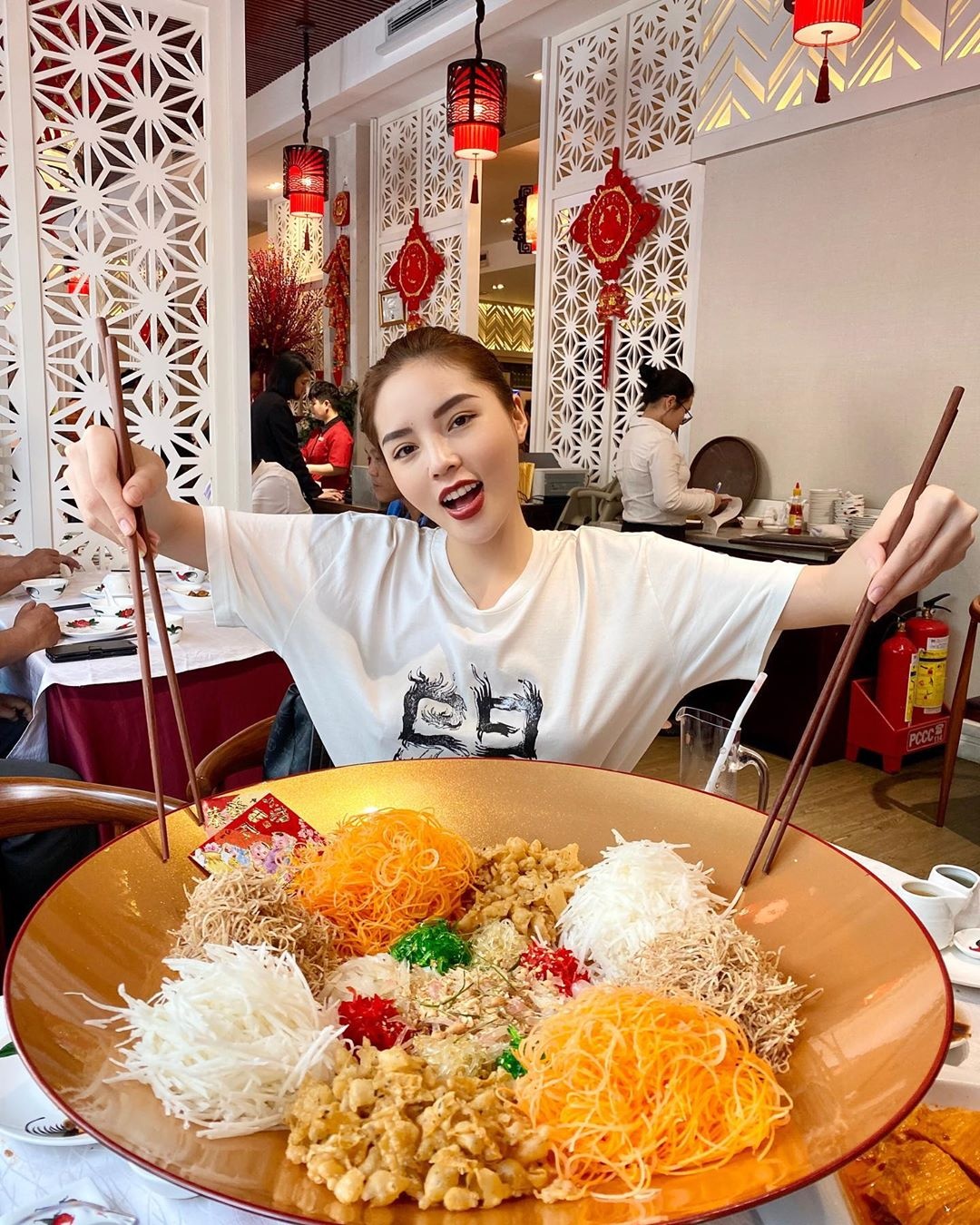 gỏi Yu Sheng  ảnh 9 goi Yu Sheng anh 9